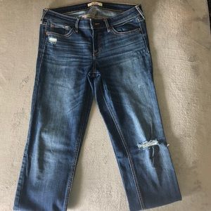 Hollister straight leg dark wash blue jeans